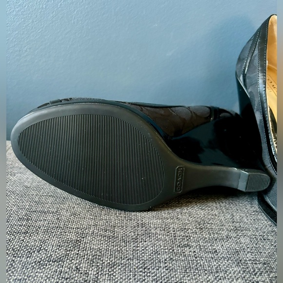 Coach - Kerry Ann Shoes - Picture 6 of 7
